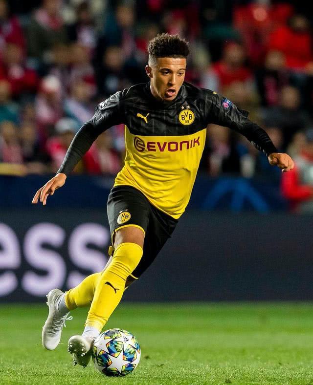 郭昊文双手炸筐领衔12月28日CBA五佳球