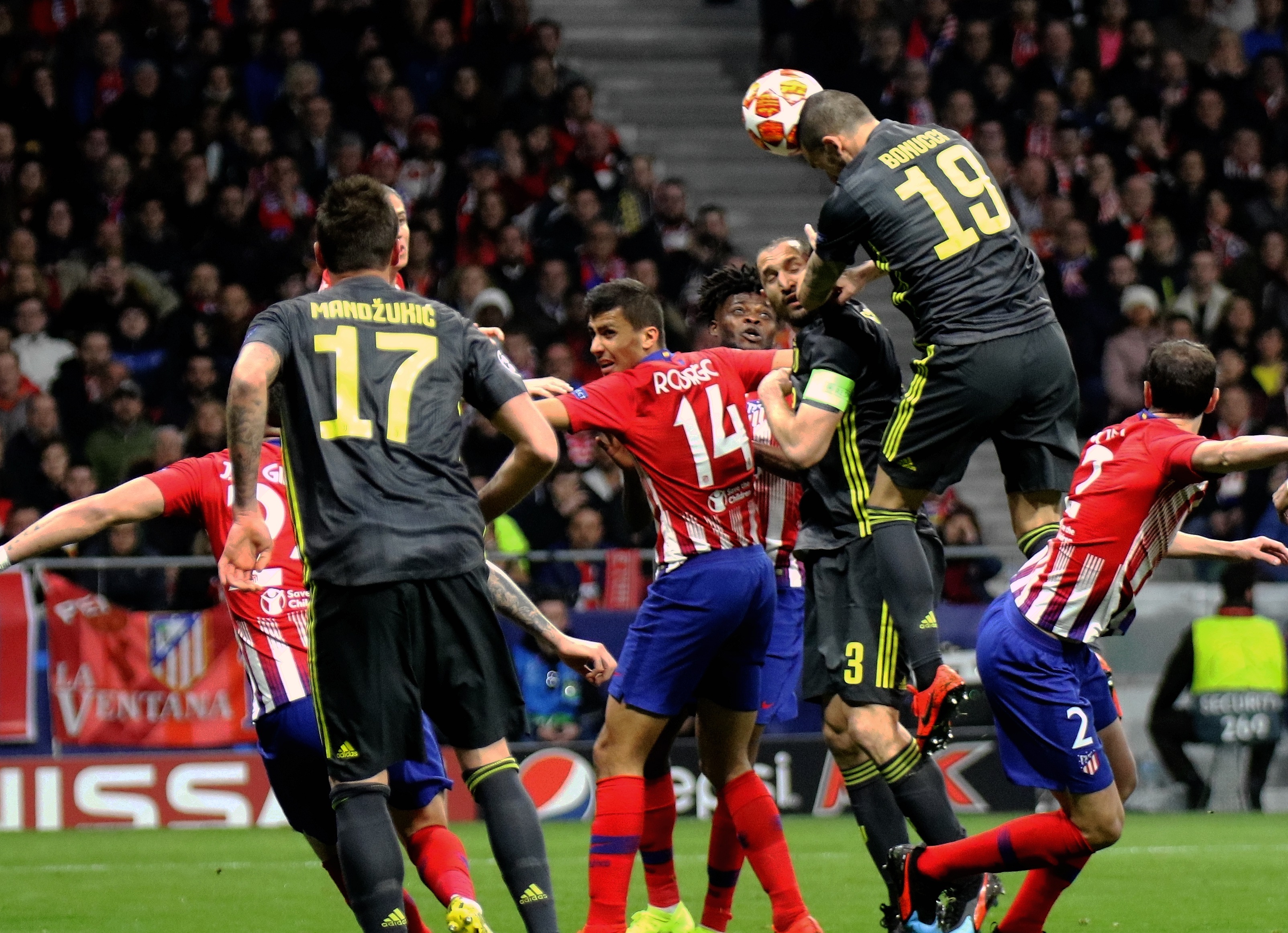 [德甲]沃尔夫斯堡不敌莱比锡遭遇四连败