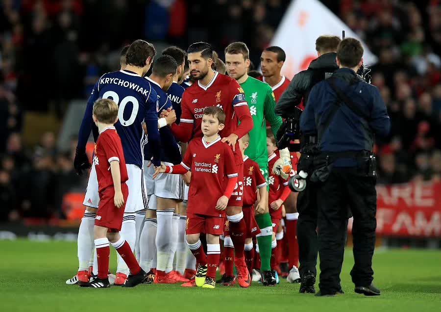 湖人主场战绩回升 防守强度提升